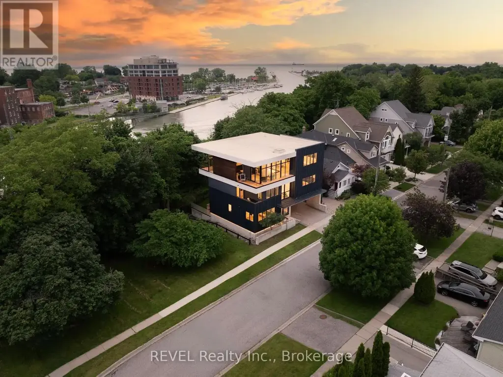 5 Michigan Avenue, St. Catharines (Port Dalhousie)